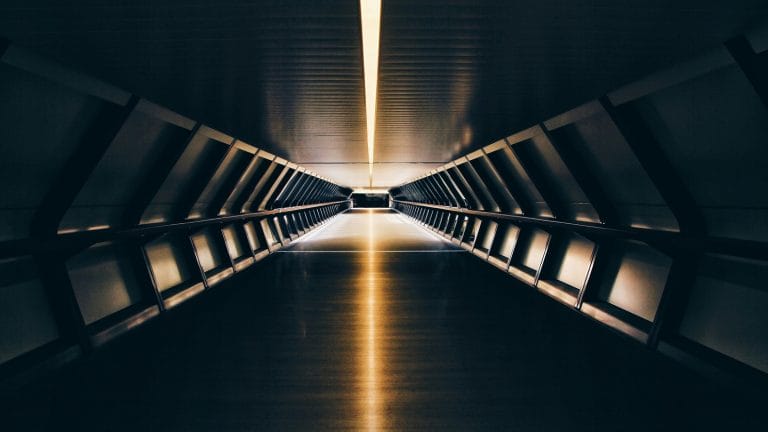 Application Rearchitecting for the Cloud: Benefits and Best Practices Application Rearchitecting for the Cloud: Benefits and Best Practices